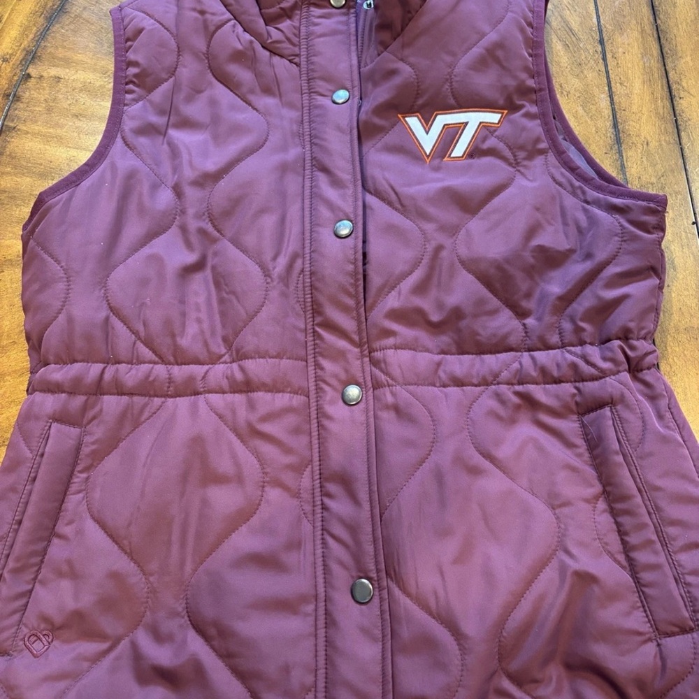 Virginia Tech Hokies Women Zip Vest, Large by Colosseum, worn once
